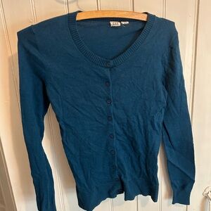 GAP Women's xs blue button up Cardigan Sweater
